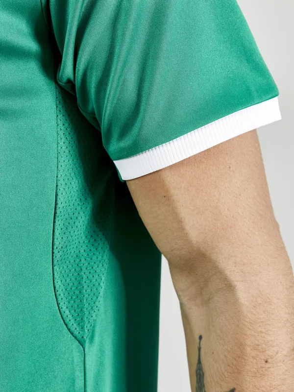 1910172-651000_Progress 2.0 Solid Jersey M_Closeup5.jpg